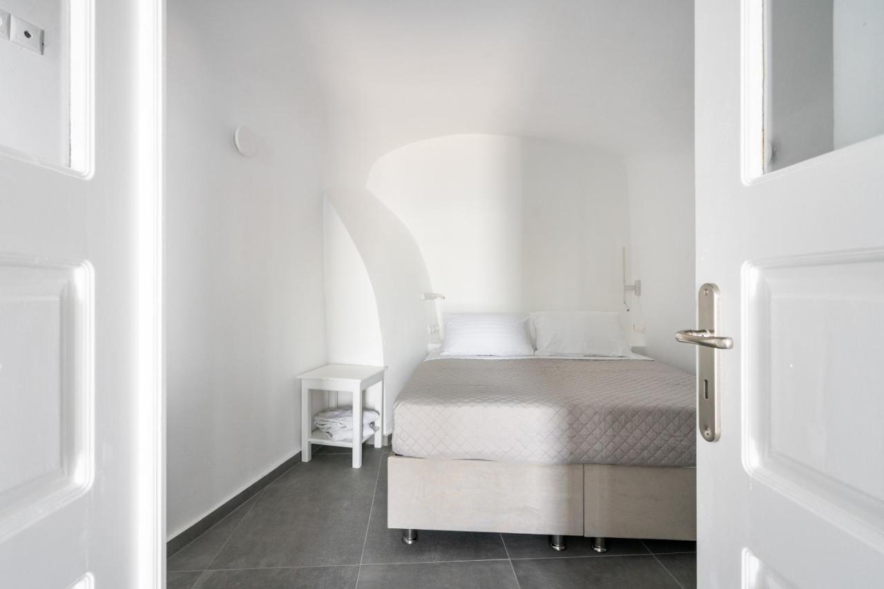 Oia Cave Loft Apartment Екстериор снимка